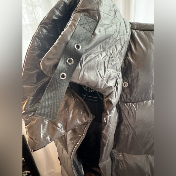 Bernardo Long Puffer Vest NWT - Picture 11 of 15